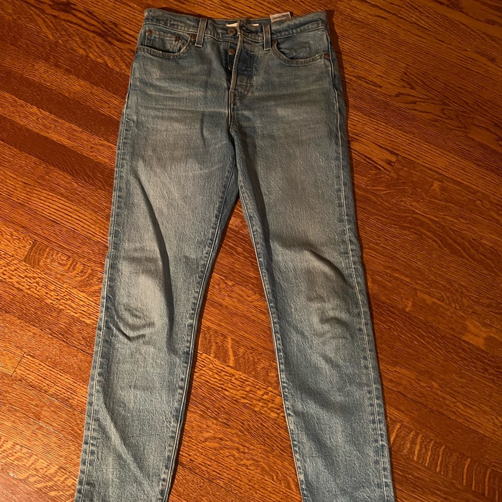 Levi wedgie fit jeans- size 26